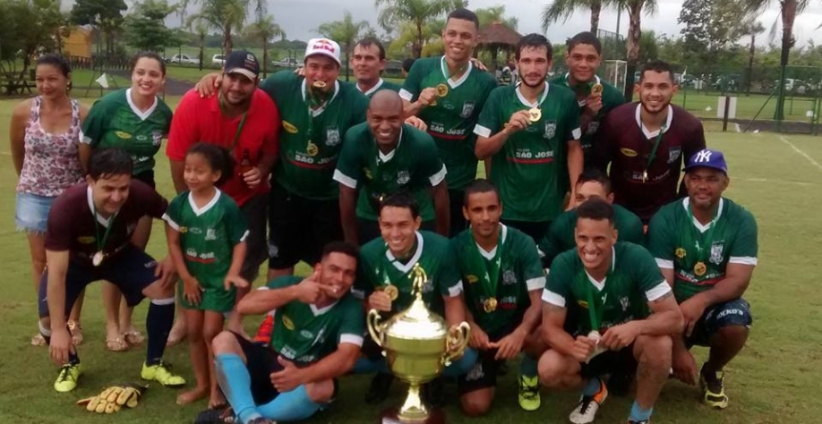 Sucatas São José é a grande campeã da temporada 2016