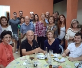 - A empresária e chef Gisele Mary Berbare, da Maroua Comidas Árabes, armou a maior despedida para a prima, a médica Simone Calil De Lazari, que foi trabalhar na Espanha. Sucesso!